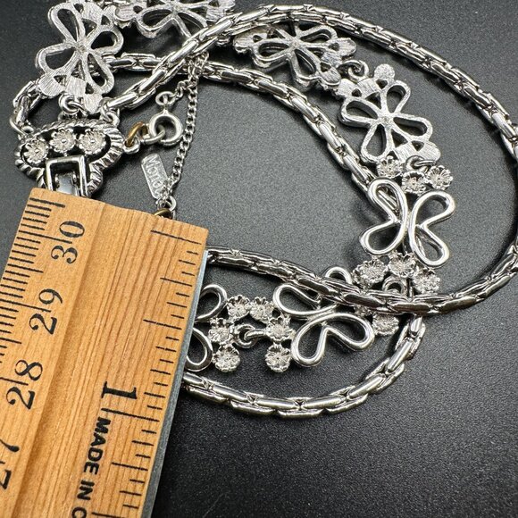 Vintage Monet Silver Tone Multi Strand Flower Bracelet Safety Chain Signed - Picture 10 of 15